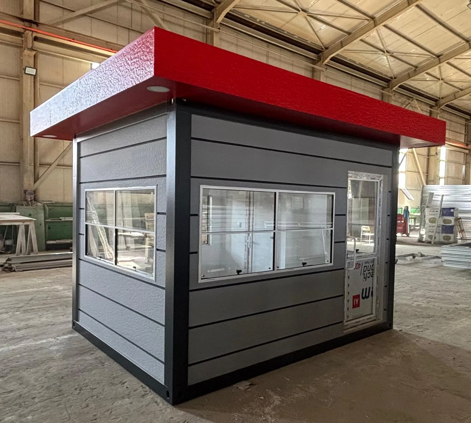 Kompakt sehir kabini Pramo Metropol modeli